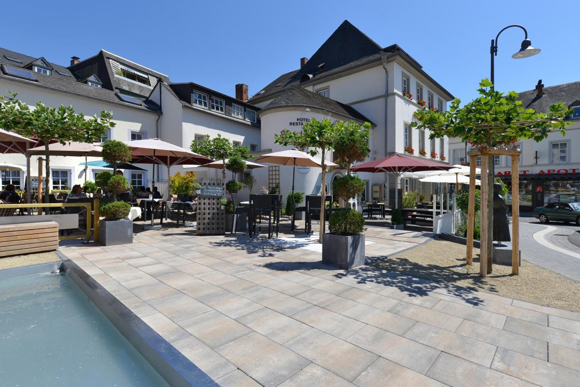 Hotel Saarburger Hof Exterior foto